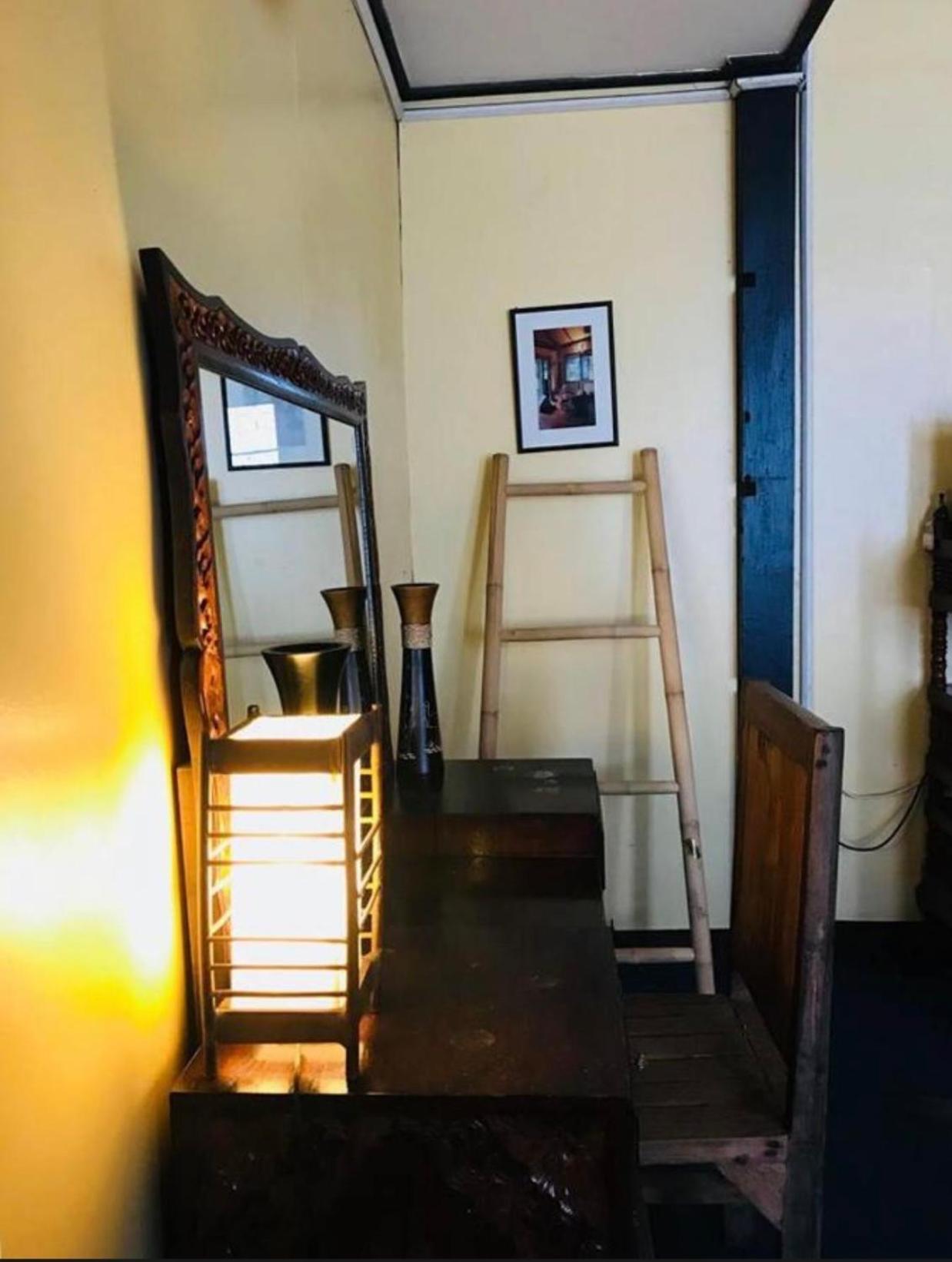 チエンマイ Nearthepark Boutique Houseホステル エクステリア 写真
